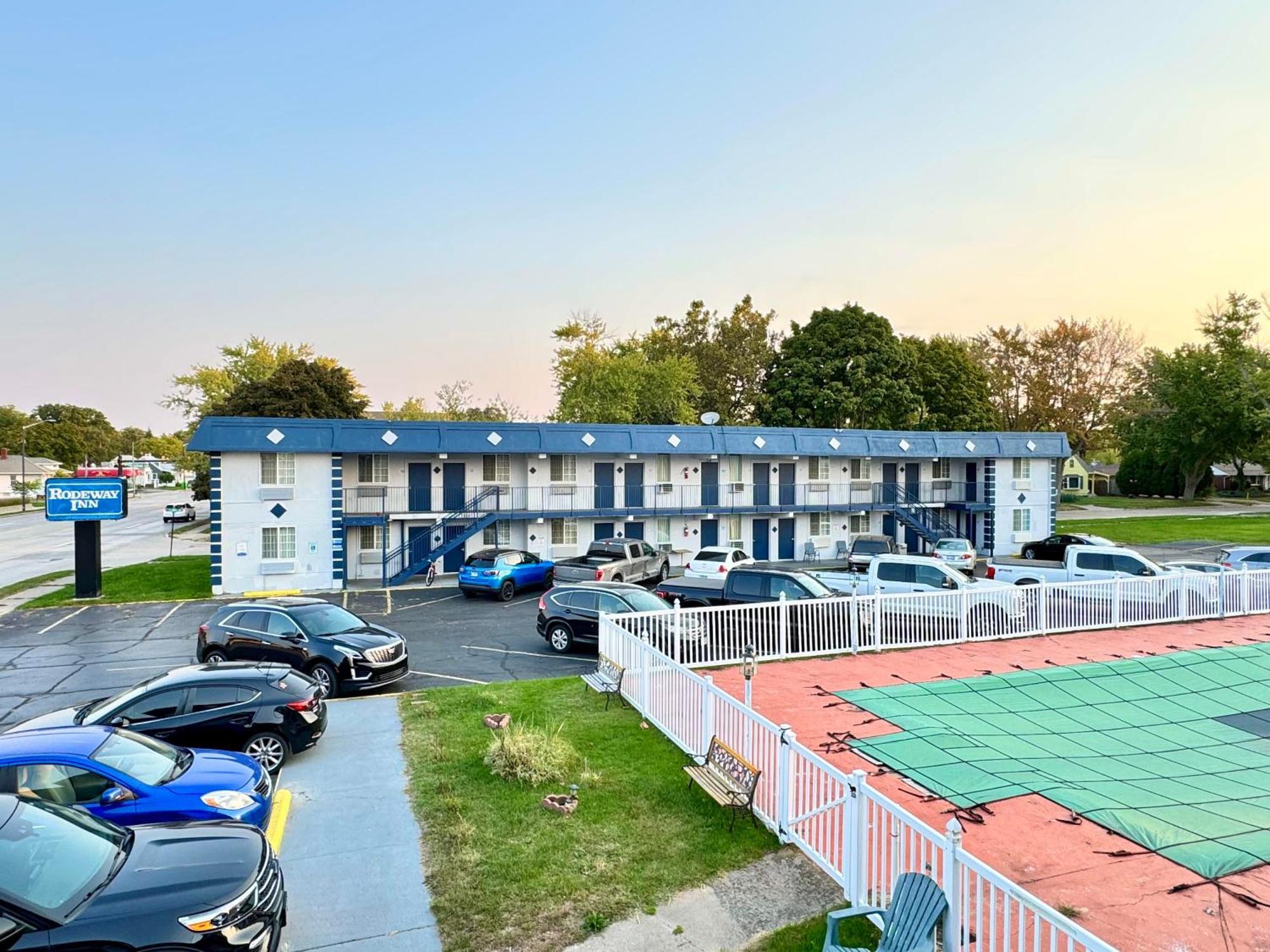 Rodeway Inn Saint Joseph Εξωτερικό φωτογραφία